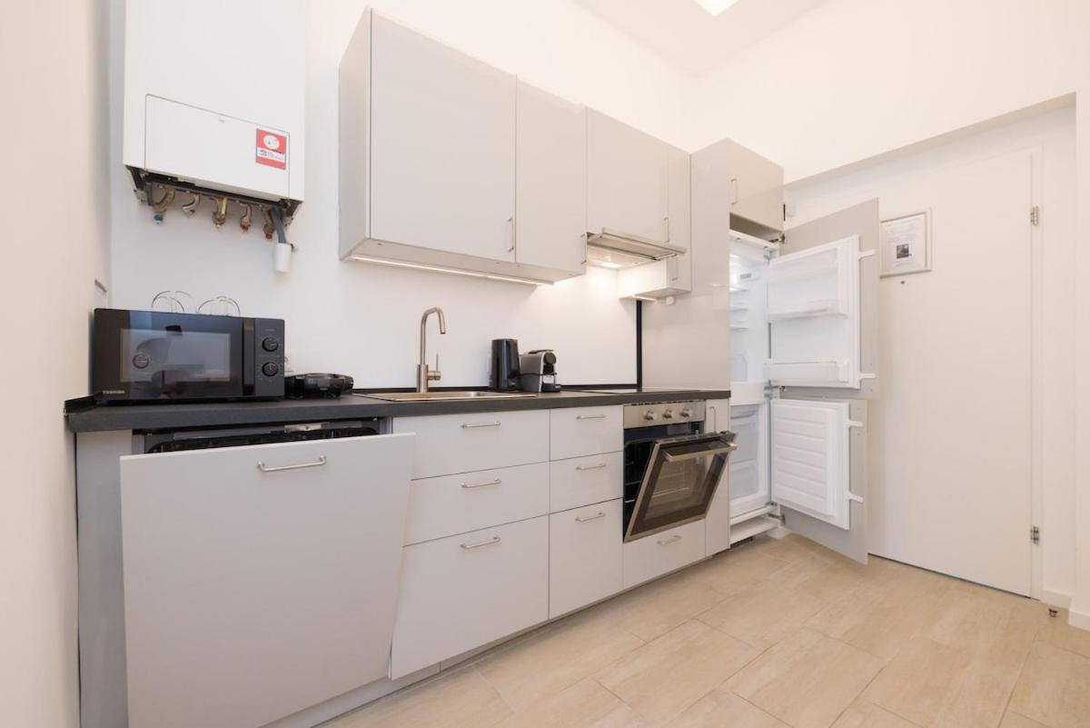 Close To Schoenbrunn I Bright Flat, Fast Wifi Appartamento